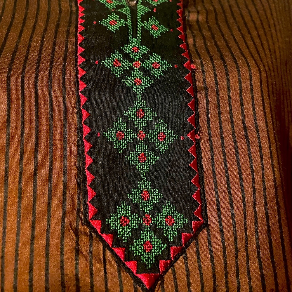 Bohemian Embroidered Tunic from India Sz L